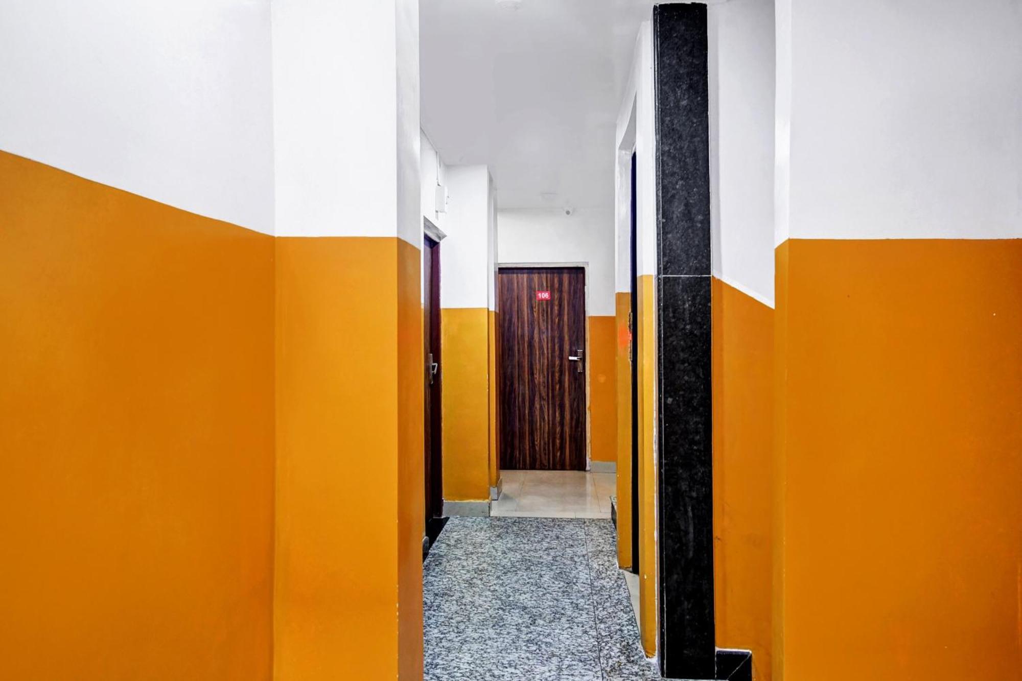 Hotel O Grand Lazeez Hāora Exterior foto